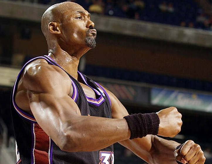 年轻球员涌 年轻球员涌