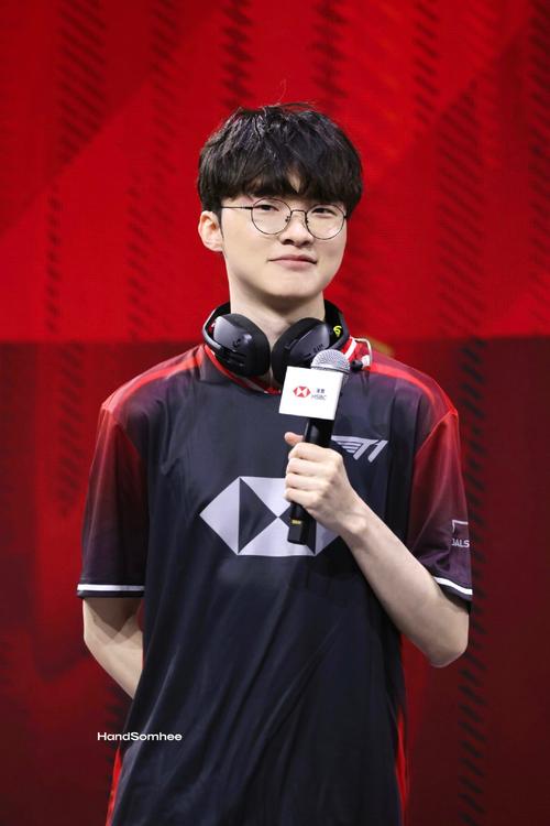 蓉城稳守反 蓉城稳守反