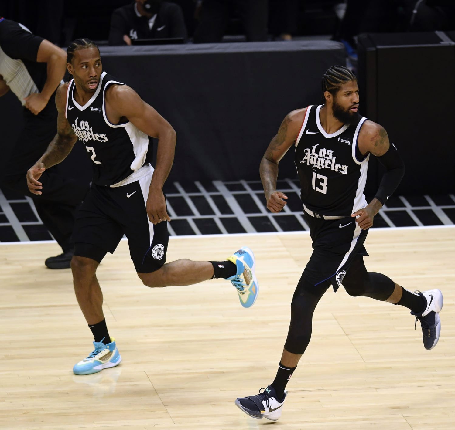 配合稳定的 配合稳定的